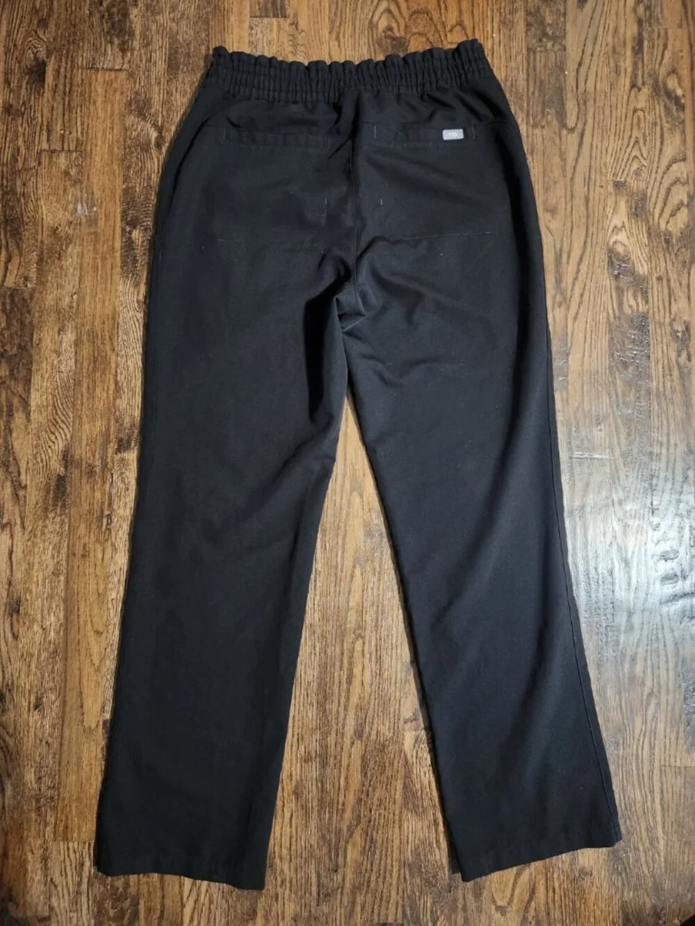 FIGS Men’s Technical Collection Elastic Waist Drawstring Black Scrub Pants LT